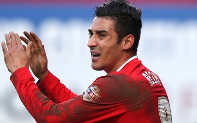 گزارش روز | گوچی تماشاچی گل‌های فرانسوی / آمار قوچان نژاد، دو دقیقه در 4 بازی