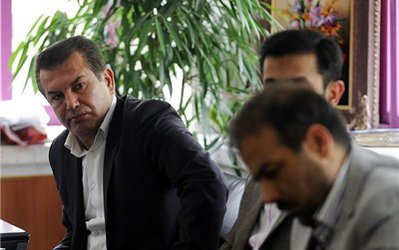 استیلی: دایی در مورد کریمی تصمیم می‌گیرد