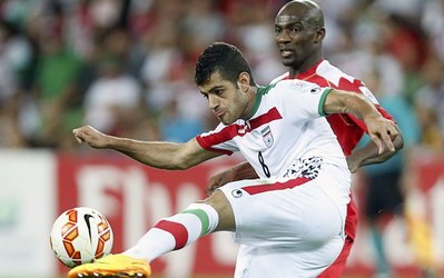 قرارداد رسمی مدافع تیم ملی فوتبال ایران با باشگاه «تیانجین تدا» چین امضا شد