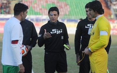 ایران تنها یک داور الیت در آسیا دارد/ اصفهانیان: نمی‌توانستیم کاری کنیم!