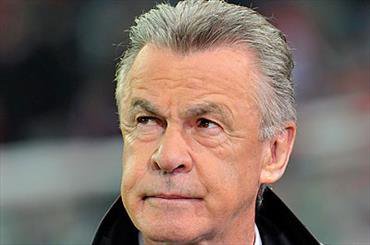 برادر "اوتمار هیتزفلد" پیش از بازی سوییس - آرژانتین درگذشت