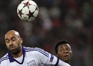 المپیاکوس ۳-۱ اندرلشت / گروه C لیگ قهرمانان اروپا