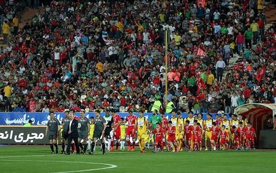 لیگ برتر | حاشیه پرسپولیس - نفت مسجدسلیمان / هواداران پرسپولیس خطاب به سیاسی؛ وعده ما فردا در درفشی‌فر