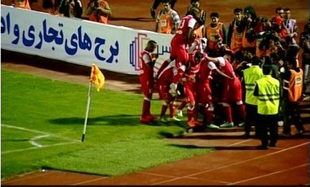 ویدئو : گل سووم تراکتور سازی(فرید کریمی)