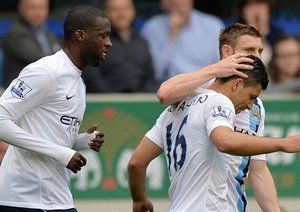 سرخیو لئونل آگیرو|خوشحالی بلزیکنان سیتی بعد از گلزنی اگوئرو