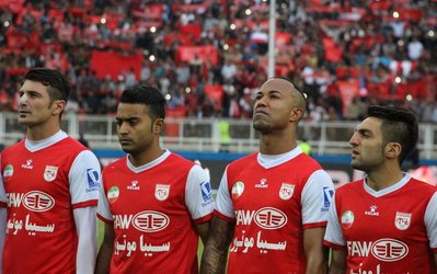 ذوالفقاری: فدراسیون فوتبال خسارات باشگاه تراکتورسازی را نادیده گرفت