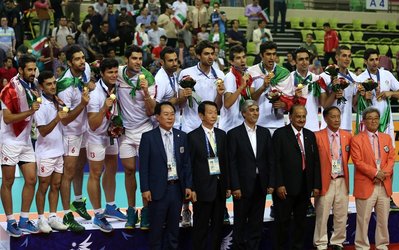 اینچئون | ستاره‌های والیبال، آسمان آسیا را فتح کردند / مدال طلا بر گردن شاگردان کواچ