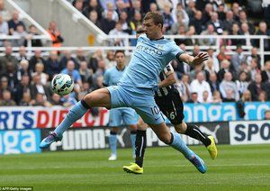 ادین ژکو|نیوکاسل 0-2 منچستر سیتی / لیگ جزیره