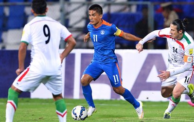 مقدماتی جام جهانی 2018 | آندو بهترین بازیکن دیدار ایران - هند شد