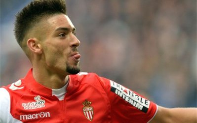 ستاره بلژیکی موناکو قراردادش را تا ۲۰۱۹ تمدید کرد