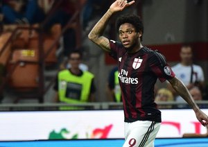 لوئیس آدریانو|میلان 2 - 1 اِمپولی / سری آ