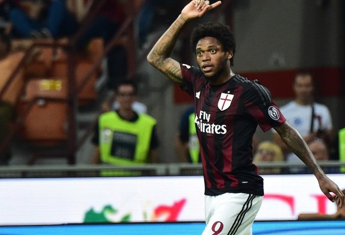 لوئیس آدریانو