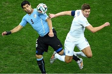 "استیون جرارد" شایعه خداحافظی از فوتبال ملی را تکذیب کرد