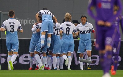 سری‌آ | لاتزیو 4 - فیورنتینا 0 / صعود لاتزیو به رده سوم با پیروزی بر بنفش‌ها + چیدمان دو تیم