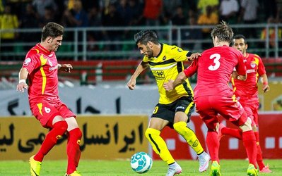 لیگ برتر | سپاهان 1 - فولاد خوزستان 1 / نوار پیروزی‌های صدرنشین پاره شد