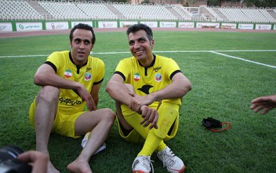 کلک عادل فردوسی پور برای رای آوردن همزمان کریمی و پروین در ترکیب تیم منتخب فوتبال ایران پس از انقلاب + ترکیب یازده نفره احتمالی