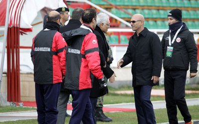 لیگ برتر | مرزبان: قهرمان لیگ را تحت فشار گذاشتیم و خوشحالم / کیفیت زمین ثامن افتضاح شده است