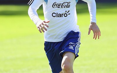 مسی: بازی با بوسنی می‌تواند گام اول در یک شروع رویایی باشد