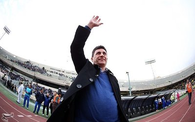 قلعه‌نویی: این پیروزی را به هواداران تقدیم می‌کنم که 10 هفته از دستم عذاب کشیدند