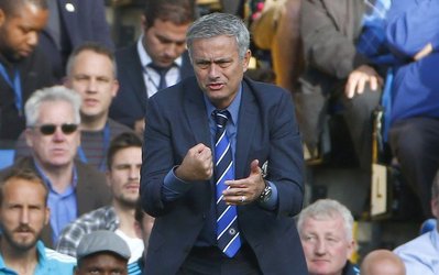 مورینیو: مجموع چند خطای کوچک باید کارت زرد داشته باشد / تیم های دسته پایین تر شرایط بهتری نسبت به لیگ برتری ها دارند