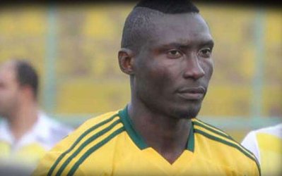 کشته شدن مهاجم کامرونی در زمین فوتبال