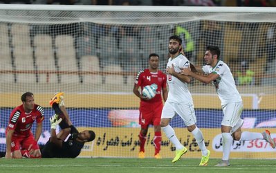 لیگ برتر | پرسپولیس 1 - ذوبآهن 2 / تداوم قعرنشینی و تیرهروزیهای شاگردان برانکو