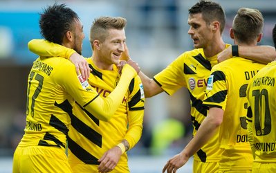 با وجود تمدید قرارداد با دورتموند، رویس گزینه خرید تابستان منچستر یونایتد