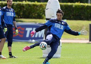جیانلوئیجی بوفون|تمرین تیم ملی ایتالیا