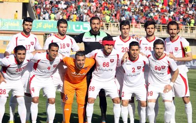 ادامه ماجراهای عجیب در پرسپولیس؛ این بار لباس و شورت ورزشی متفاوت در یک بازی