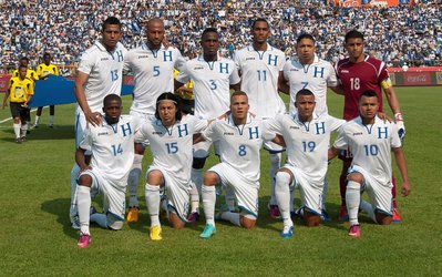 ۸ بازیکن شاغل در اروپا در فهرست ۲۳ نفره هندوراس