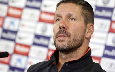 سیمئونه: هرگز به انتقادها و تمجیدها گوش نمی‌دهیم