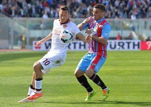 فرانچسکو توتی|تلاش های توتی برای جبران گلهای خورده در بازی با کاتانیا