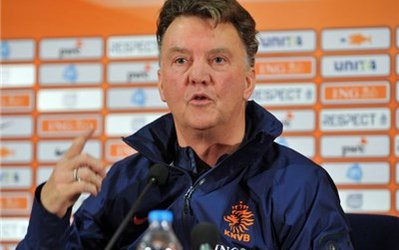 فنخال با کلایورت به منچستریونایتد میرود