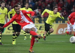 ماینتس 1-3 بورسیا دورتمند / هفته ی چهاردهم