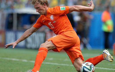 کویت به باشگاه صد‌تایی‌ها پیوست