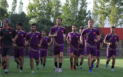 کاروان پرسپولیس به اردبیل رسید