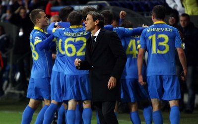 گارسیا: با هر که دوست دارند، مذاکره کنند