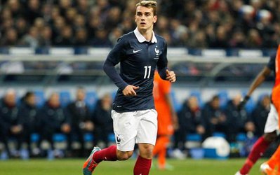 گریزمان: در حد و اندازه ریبری نیستم