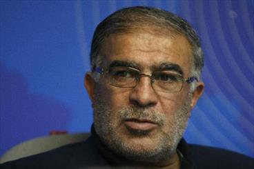 قهرمانی فولاد به سود فوتبال ایران شد/ کسی جرات تحویل گرفتن استقلال را ندارد