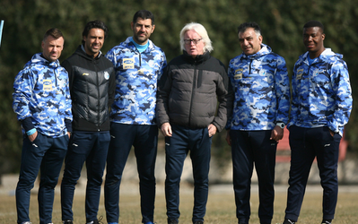 جذب بازی‌ساز در استقلال قطعی است 