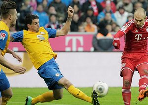 بایرن مونیخ 2-0 برآنشوایگ / هفته ی چهاردهم