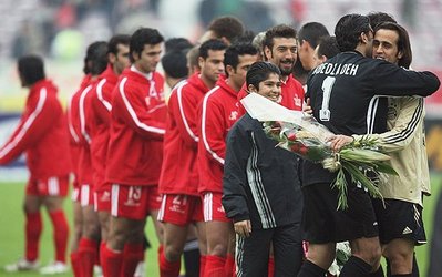 تونل زمان | خداحافظی باشکوه عقاب در آزادی