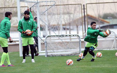 سوال روز | دروازه‌بان شماره یک بعدی تیم ملی کیست؟