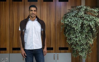اومانیا در پرسپولیس ماندنی شد