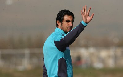 شروط سخت منصوریان برای بقای رحمتی / پشت‌پرده درگیری دروازه‌بان و سرمربی استقلال چیست؟ 