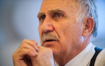 کلانی: پرسپولیس زمین بخورد تا سهامش ارزان شود؟!