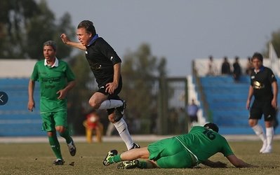 اولین تمرین تیم ستارگان فردا برگزار می‌شود / تلاش برای آشتی‌کنان دایی و کریمی