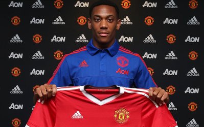 ونگر: موناکو با فروش مارتیال زیر حرفش زد