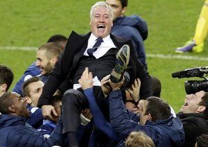 فرانسه 3-0 اوکراین / پلی آف جام جهانی 2014|فرانسه 3-0 اوکراین / پلی آف جام جهانی 2014
فرانسه در مجموع با نتیجه 3-2 به جام جهانی صعود کرد