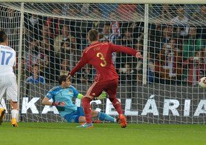 ایکر کاسیاس|اسلواکی 2-1 اسپانیا / مقدماتی یورو 2016